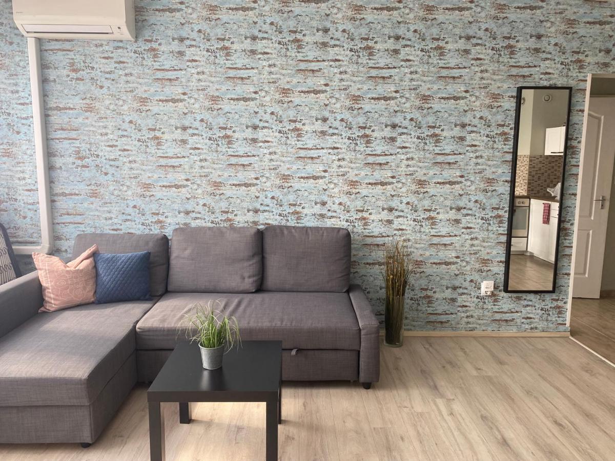 GödöllőDozsa Apartman公寓 外观 照片