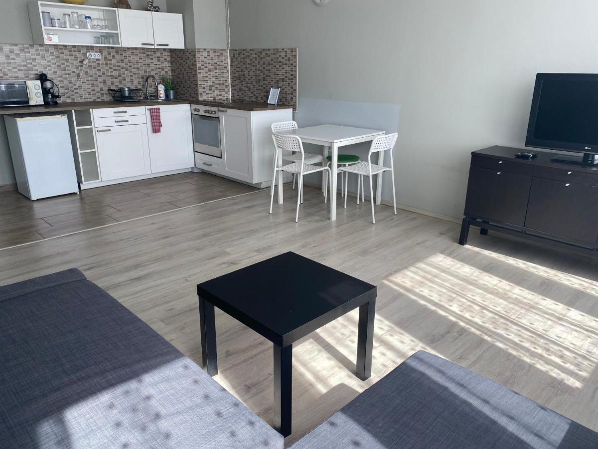 GödöllőDozsa Apartman公寓 外观 照片